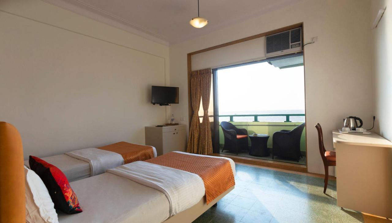 Sea Green Hotel Mumbai Exterior foto
