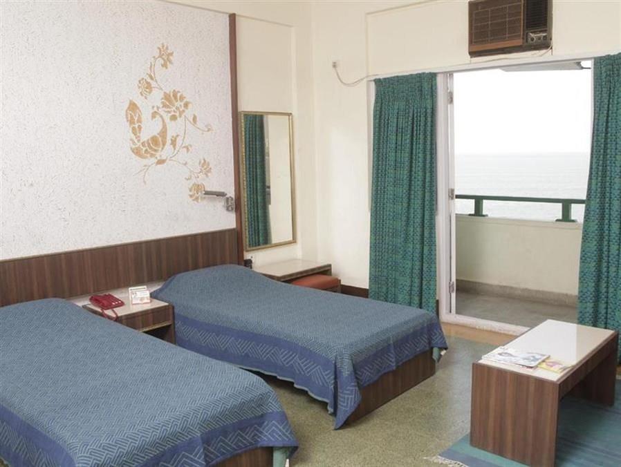 Sea Green Hotel Mumbai Exterior foto