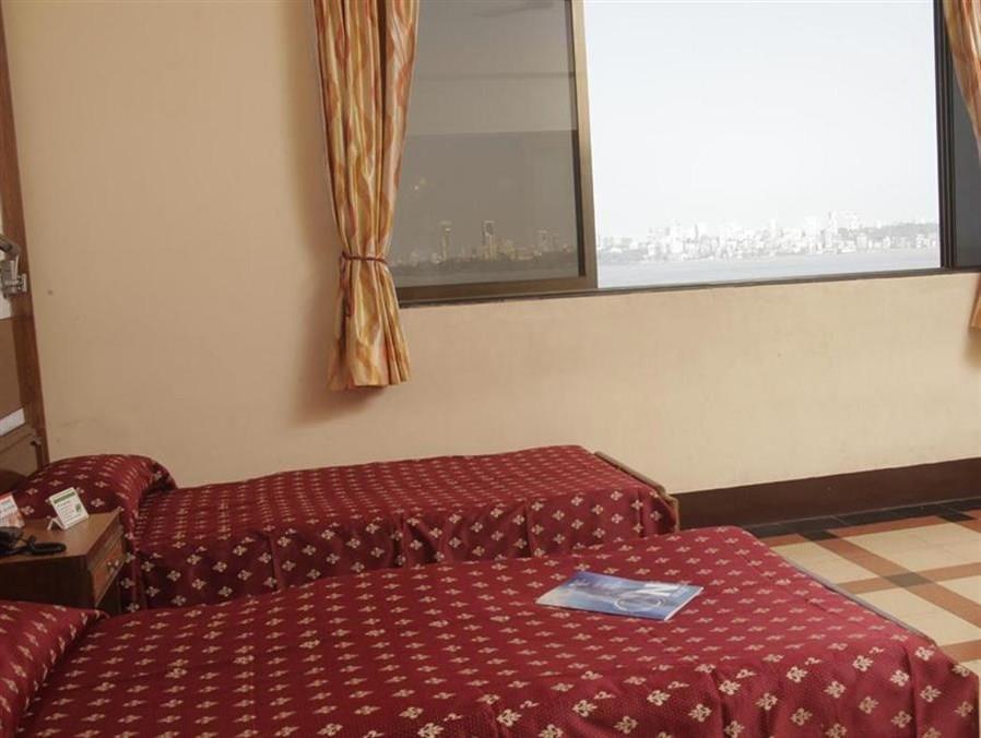 Sea Green Hotel Mumbai Exterior foto