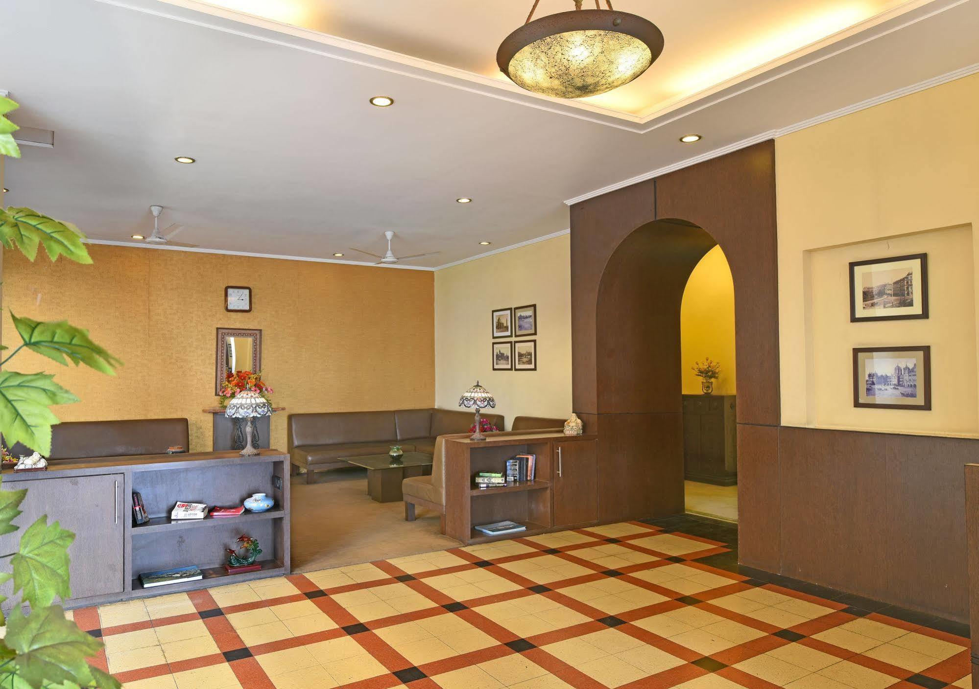 Sea Green Hotel Mumbai Exterior foto