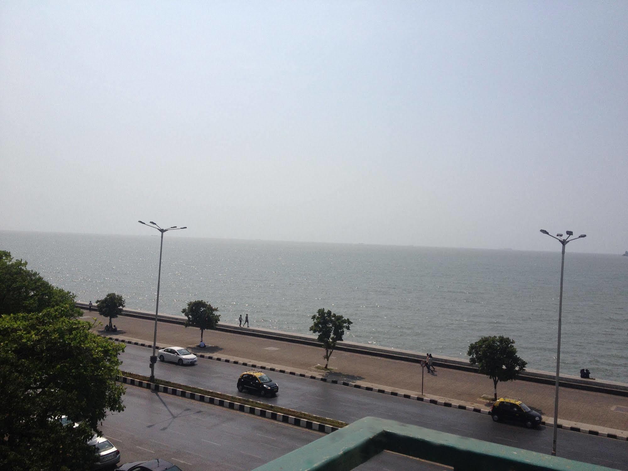 Sea Green Hotel Mumbai Exterior foto